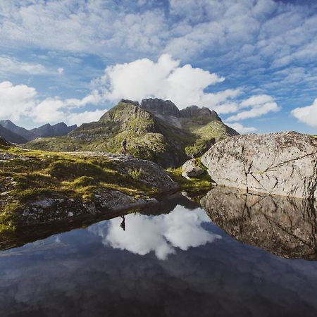 Lofoten Planet Basecamp Villa Sørvågen Dış mekan fotoğraf