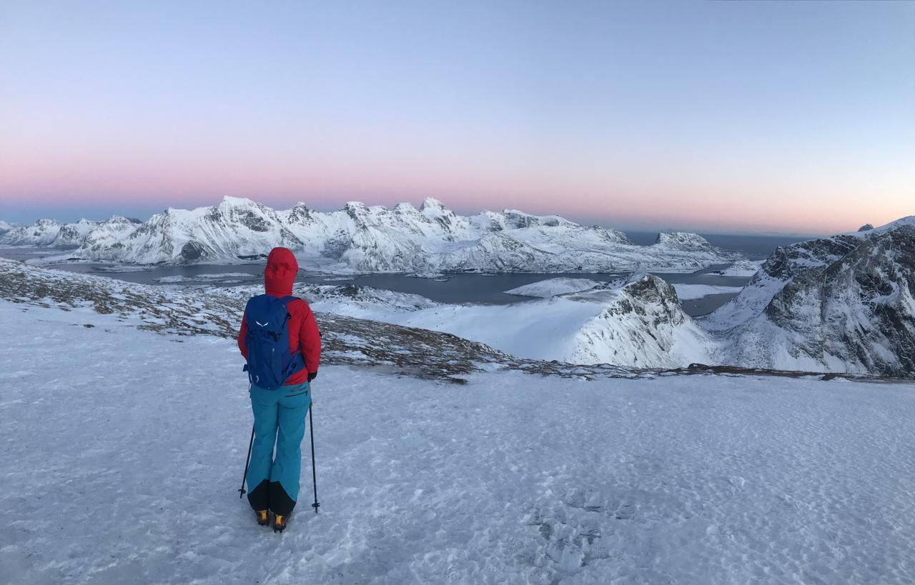 Lofoten Planet Basecamp Sørvågen Dış mekan fotoğraf